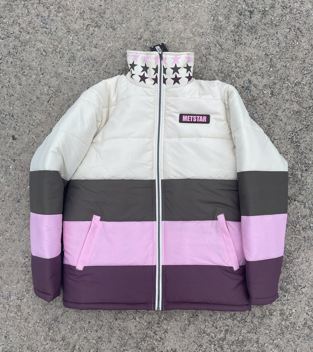 _SPLK's tweet image. 4 YEAR ANNIVERSARY COLLECTION OUT NOW! AVAILABLE IN BIO, WILL ALSO BE AVAILABLE IN STORE TOMORROW ✨