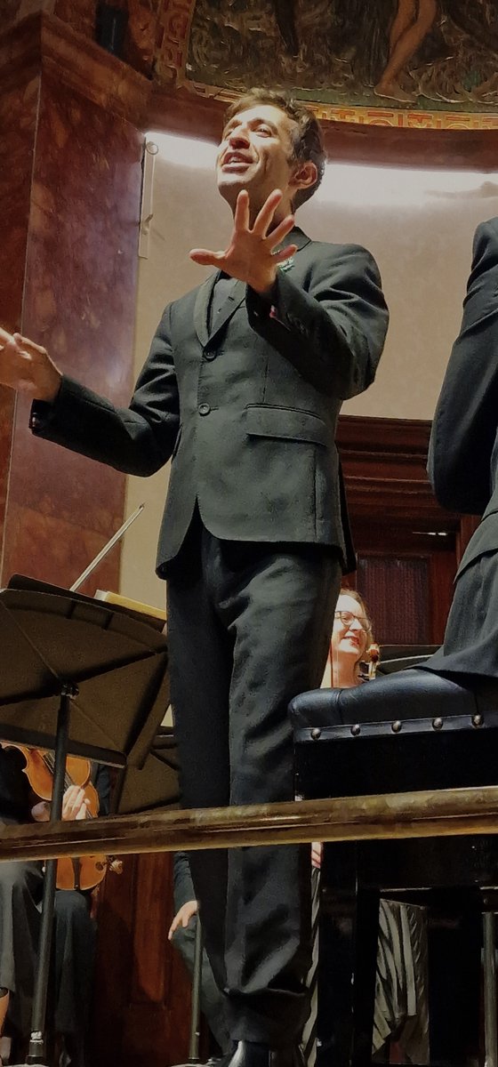 Such a wonderful <a href="/wigmore_hall/">Wigmore Hall</a> debut by <a href="/A_R_Costanzo/">AnthonyRothCostanzo</a> tonight, accompanied by an equally thrilling <a href="/lanuovamusica/">La Nuova Musica</a> . Nice to see Anthony up-close for a change ( I couldn't get much closer!)