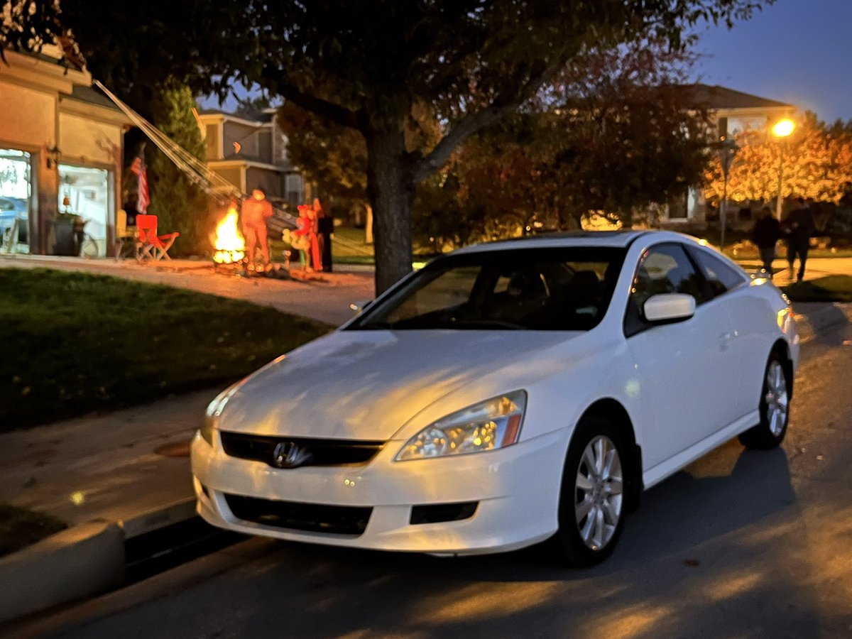 skream ✩ tweet media