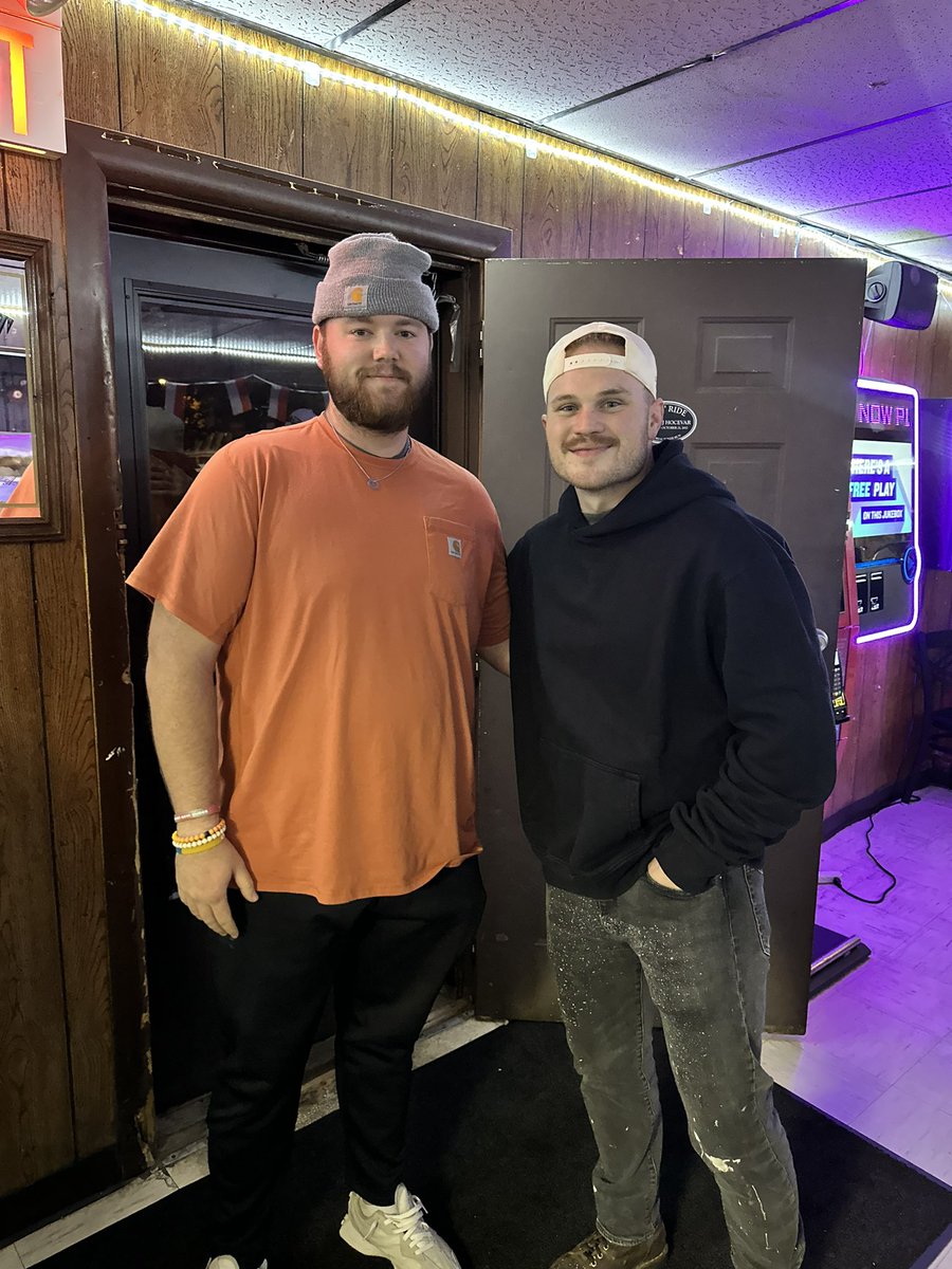 The great American bar scene in Berea Ohio ft <a href="/zachlanebryan/">Zach Bryan</a>