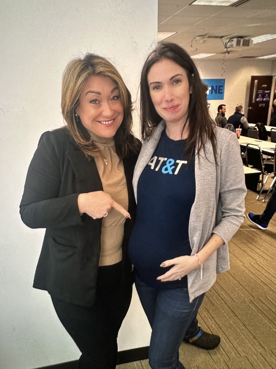 Hope Chapman (@hope_chapman) on Twitter photo Loved seeing this perfectly amazing 🤩 lady today… with the cutest baby bump of all time! <a href="/AlexisBeninson/">Alexis Beninson</a> <a href="/LizFrazee6/">Liz Frazee</a> 💙🩷💙🩷 Loved seeing this perfectly amazing 🤩 lady today… with the cutest baby bump of all time! <a href="/AlexisBeninson/">Alexis Beninson</a> <a href="/LizFrazee6/">Liz Frazee</a> 💙🩷💙🩷