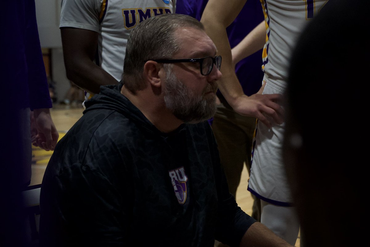 UMHB Basketball🏀 tweet media
