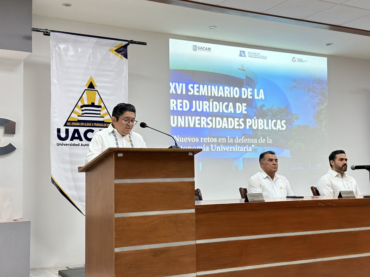 Juan_Pedro_AV's tweet photo. Un gusto saludar a mi amiga y gran abogada, la maestra Ángeles Jasso, abogada general del Instituto Politécnico Nacional. https://t.co/f3t8stMscA