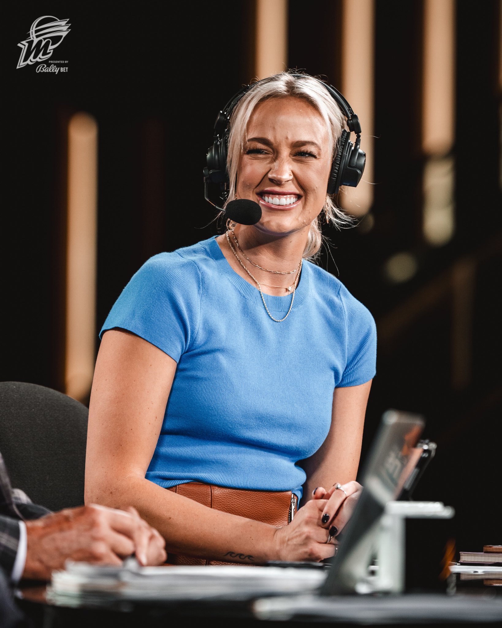 Phoenix Mercury on X: "Sophie ✖️ @Suns She's back in the broadcast booth  for Year 2! 🎙️ https://t.co/GKUHrkaYWz" / X