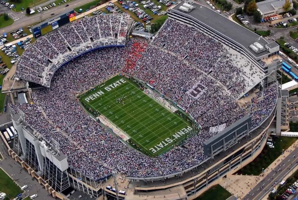 ArringtonLavar's tweet photo. After a humbling conversation with @ZemaitisTouch_ and @coachjfranklin, I am deeply honored and blessed to receive my tenth D-1 offer to my fathers Alma Mater: Pennsylvania State University. Thank you! #WeAre #ST1XC1TY https://t.co/1Dl8vJrmzy