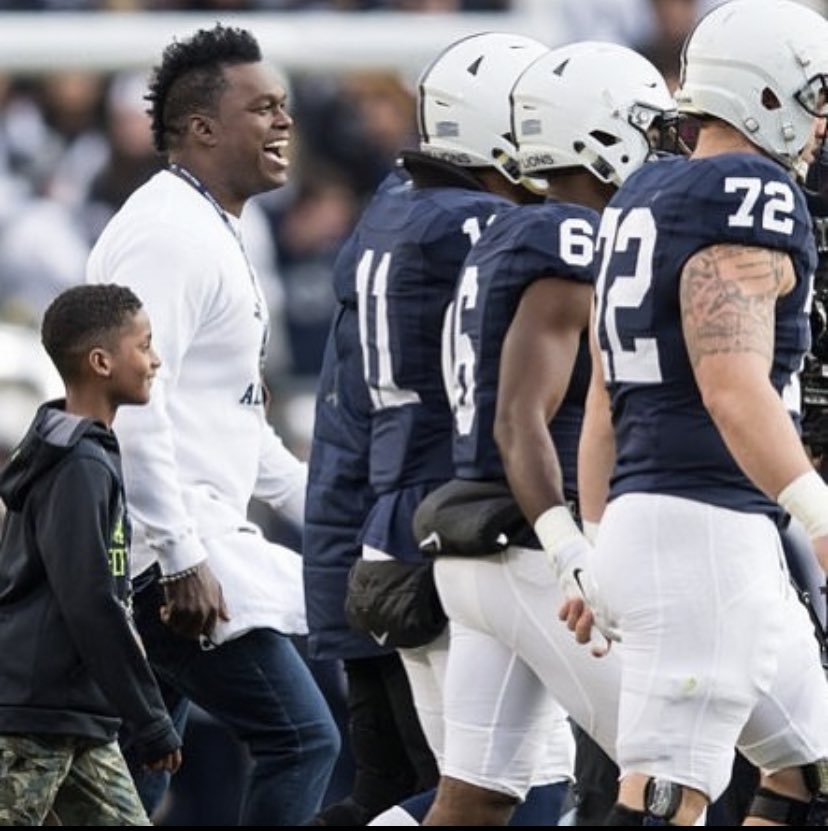 ArringtonLavar's tweet photo. After a humbling conversation with @ZemaitisTouch_ and @coachjfranklin, I am deeply honored and blessed to receive my tenth D-1 offer to my fathers Alma Mater: Pennsylvania State University. Thank you! #WeAre #ST1XC1TY https://t.co/1Dl8vJrmzy