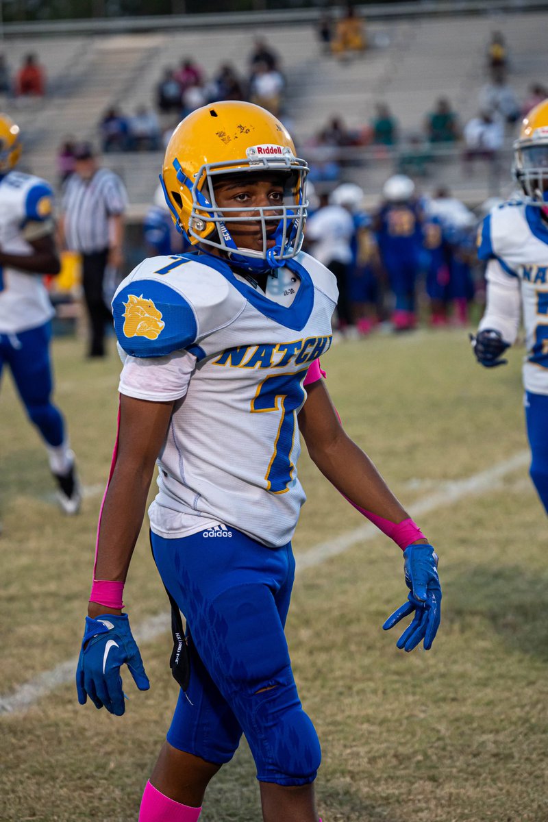 jd_7davis's tweet photo. #football #7 https://t.co/DfyrX8rvCA