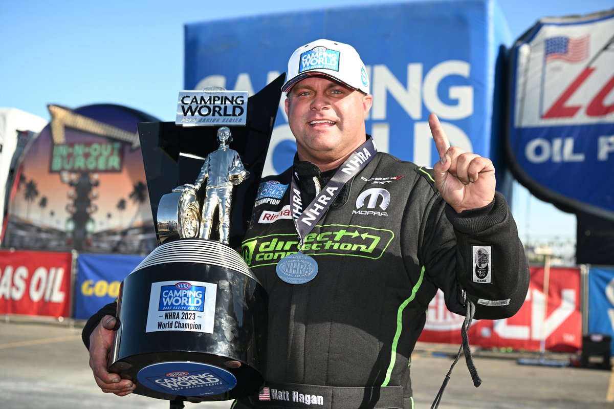 Matt Hagan joined drag racing royalty with his fourth career NHRA Camping World Funny Car championship

#MattHagan #TSRNitro #FunnyCar #Dodge #Mopar #TonyStewart #Champion #NHRA #PomonaDragstrip #DragRacing #California #InNOutBurger #Hulk

racingpromedia.com/post/matt-hulk…