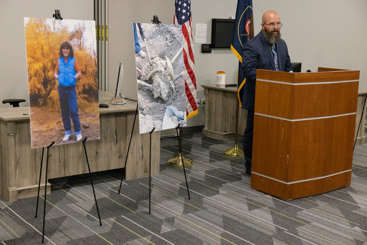 ashergrey's tweet photo. But investigators in Weber County, Utah are hoping someone will recognize the specific detail about a hotel/motel that used to mark room numbers on towels. They held a press conference today and released that detail publicly for the first time. https://t.co/vS2c6mrZDi
