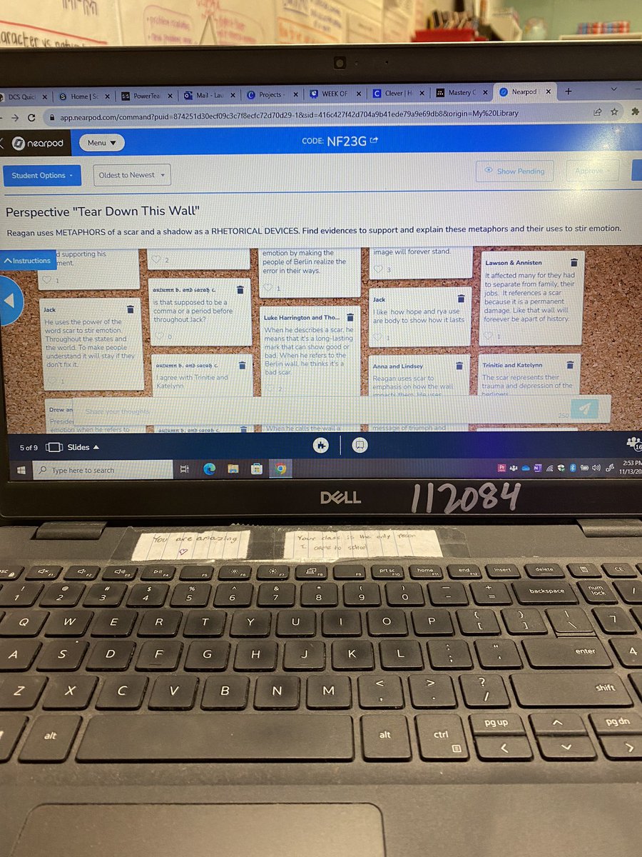 lauren_allinder's tweet photo. #AllindersAngels worked with a partner to analyze Ronald Reagan’s “Tear Down This Wall” speech and the techniques he used to reveal perspective. Teamwork makes the dream work! #TeamDCS @TweetDCS_HMS https://t.co/KBk19LGd9q