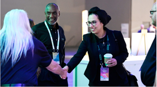 KumarVipinz's tweet photo. Make new connections at #HPEDiscover Barcelona 2023! 
Meet with our ever-expanding ecosystem of customers, partners and industry experts through networking opportunities tailored to help you grow your business and career.
https://t.co/G9WSD8pSa3 https://t.co/KcesvmFSx6