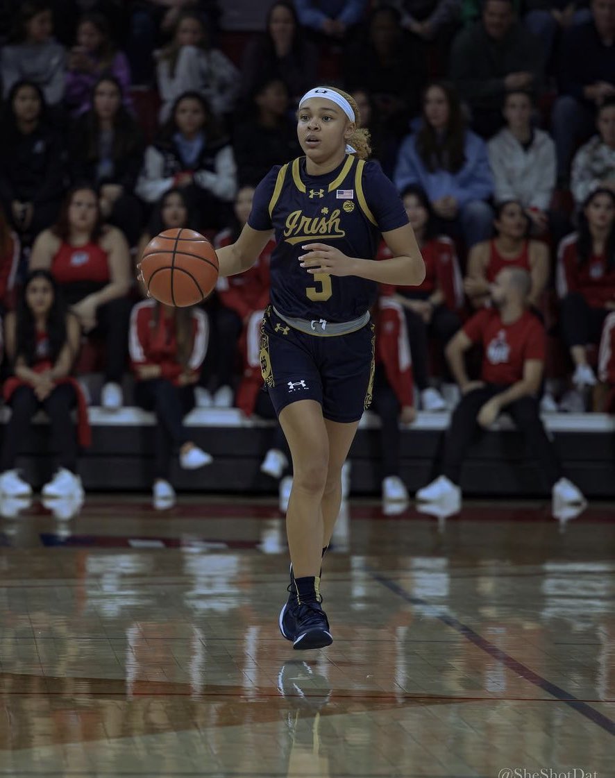 Hannah Hildalgo’s first 3 games: 

31 PTS | 4 REB | 3 AST | 3 STL
10-24 FG | 3-6 3PT | vs #6 S. Carolina 

26 PTS | 6 REB | 6 AST | 12 STL 
9-17 FG | 2-4 3PT | vs NJIT 

21 PTS | 6 REB | 5 AST | 6 STL
9-12 | 2-3 3PT | vs Northwestern 

(📸: <a href="/sheshotdat/">SheShotDat</a>) 

#NCAAW | <a href="/ndwbb/">Notre Dame Women's Basketball</a>