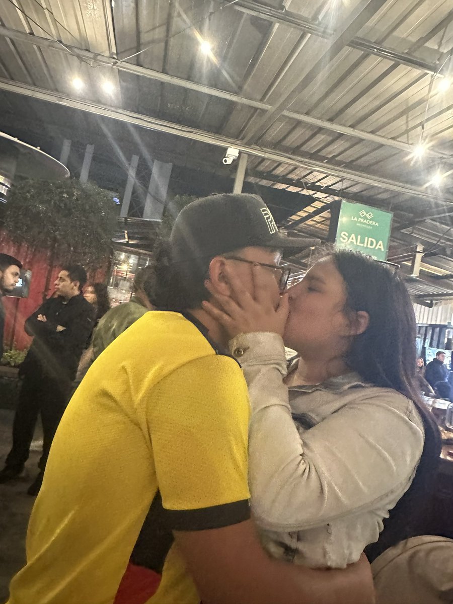 ronabu10's tweet photo. Gracias por estar siempre conmigo ❤️👾👾 https://t.co/Jfkk91GZHf