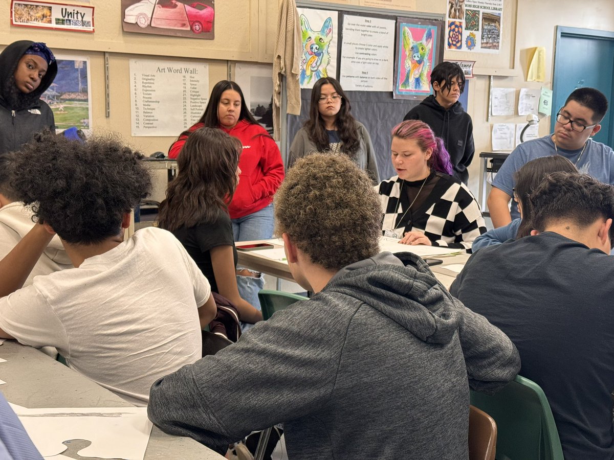 Nostalgik's tweet photo. Day 2 Update! Taylor nailed the second day of teaching art at BHS. While Taylor kept an eye on my high school students, my high school students were checking in on her and letting me know she was doing a good job. 😂🤣
#ArtEducation #MolloyUniversity #TeachingHumor #HighSchoolArt https://t.co/GQydKxv64s