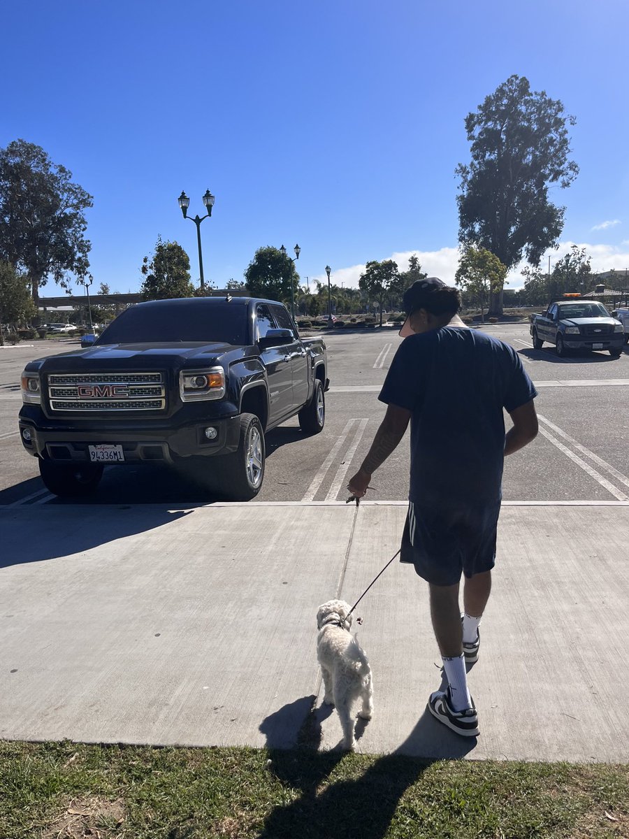aadrixnnn's tweet photo. bae ft peanut 🐶 https://t.co/XzPv0Sdaci