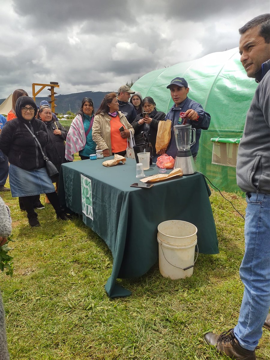 Agricultore/as de #Cañete visitan Und. de Trabajo Proyecto <a href="/iniachile/">INIA Chile</a> <a href="/gorebiobio/">Gobierno Regional del Biobío</a> "Transf. tecnológica y extensión agropecuaria productores de Prov. de Arauco" en CET Cañete de <a href="/Gendarmeria_CL/">Gendarmería de Chile</a>. Cultivos, biopreparados y prod. de hortalizas y frutales con enfoque agroecológico.