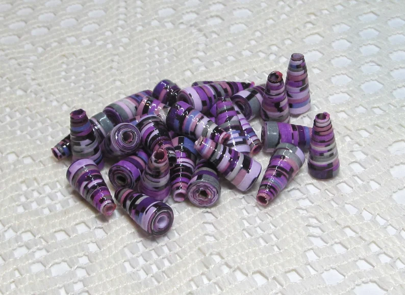 paperbeadboutiq's tweet image. Paper Beads, Loose Handmade, Hand Colored, Jewelry Making Supplies, Craft Supplies, Cone Shades of Purple thepaperbeadboutique.etsy.com/listing/160926…
#handcoloredpaperbeads #jewelrycomponents #jewelrymakingsupplies #handmadebeads
