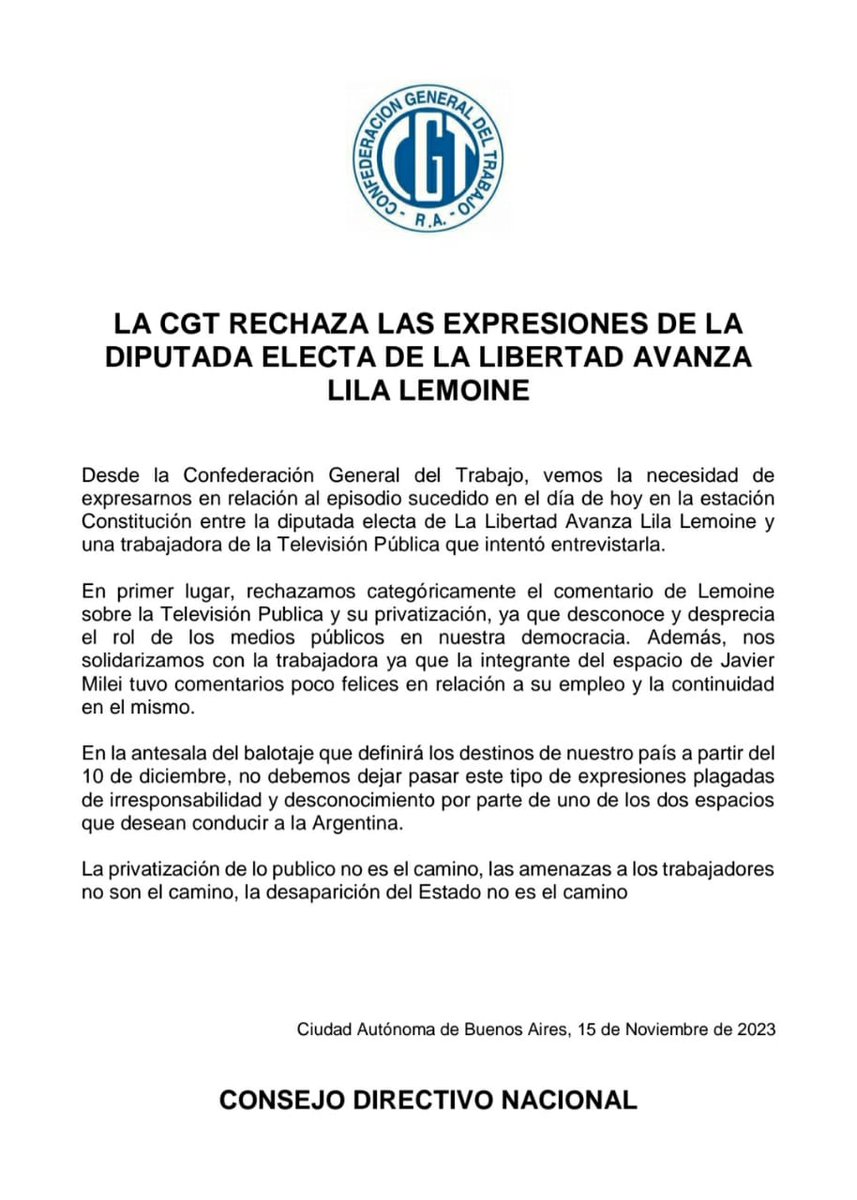 Luego de mucho esfuerzo, sacrificio y años de estudio, mi hijo se recibirá pronto, de locutor Nacional en una institución pública. El, sus compañeros y compañeras anhelan una salida laboral acorde a su formación. El desprecio por lo público NO es el camino. #MassaPresidente2023