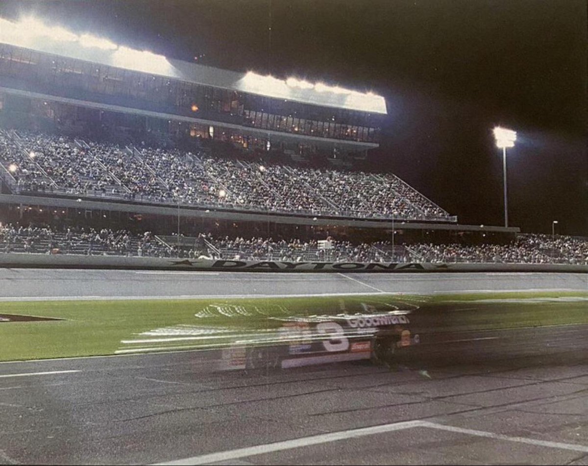 NASCARonReddit's tweet photo. Earnhardt heading out for the first testing session under the lights at Daytona, February 1998. (via u/Funny_Salad_4574) https://t.co/dkklRgydfe #NASCAR https://t.co/yFmJrLsV9S