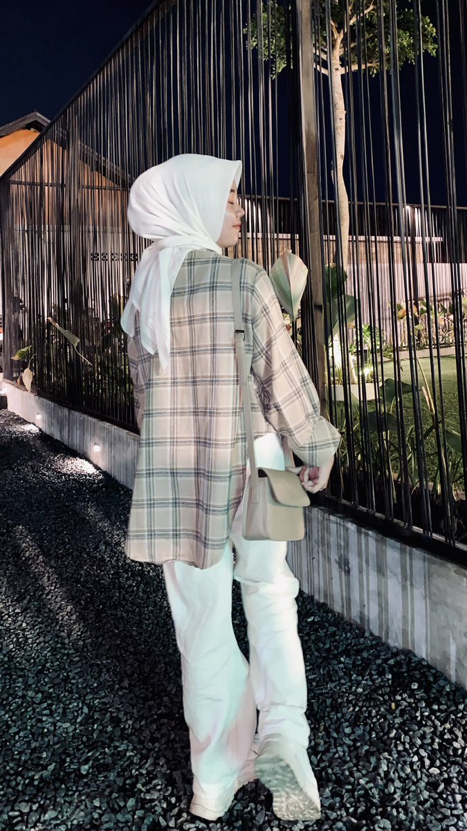 xsmfs's tweet photo. racun shopee disini👇🏻👇🏻👇🏻
https://t.co/52JrucxyUf https://t.co/XxSjiB8LOQ