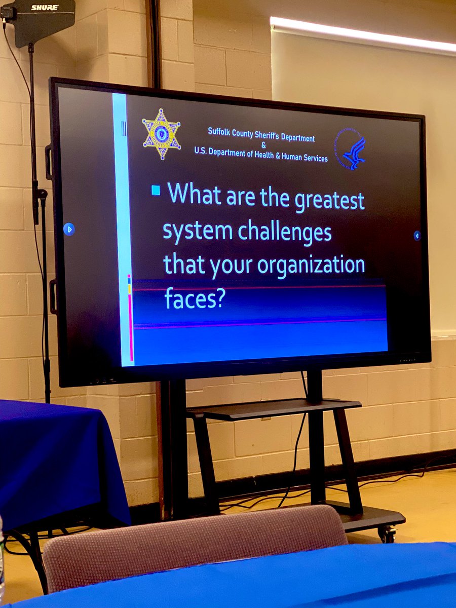 hhsregionone's tweet photo. Kudos to #SCSD Sheriff Tompkins, his team, and @KateWalshHHS,  for what will be the first of many #community conversations on #RestorativeJustice. Highlighting best practices on treatment and recovery w/ @HRSAgov, @samhsagov &amp; #OASH  is only the beginning. Proof in Partnership! https://t.co/C0lPJMgmhs