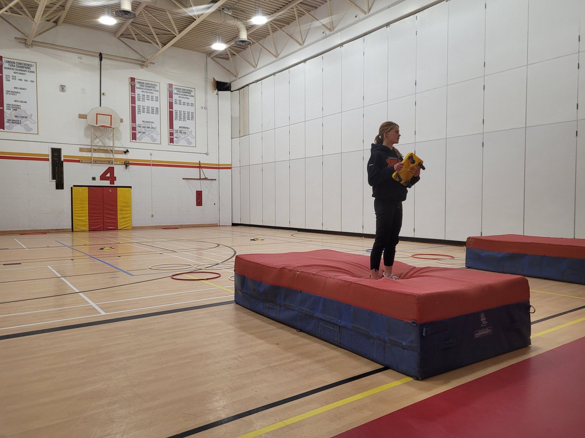 Saunders Tour Day #2 Westmount, Byron Somerset, Byron Northview, Byron Southwood and Delaware Central have a day of energy and fun activities. <a href="/Westmount_ps/">WestmountPS</a> <a href="/byronnorthview/">Byron Northview</a> <a href="/byronsouthwood/">Byron Southwood</a> <a href="/delawarecentral/">Delaware Central PS</a> <a href="/TVDSB/">Thames Valley DSB</a> <a href="/SaundersOne/">Saunders Secondary</a> #excellence #community #leadership