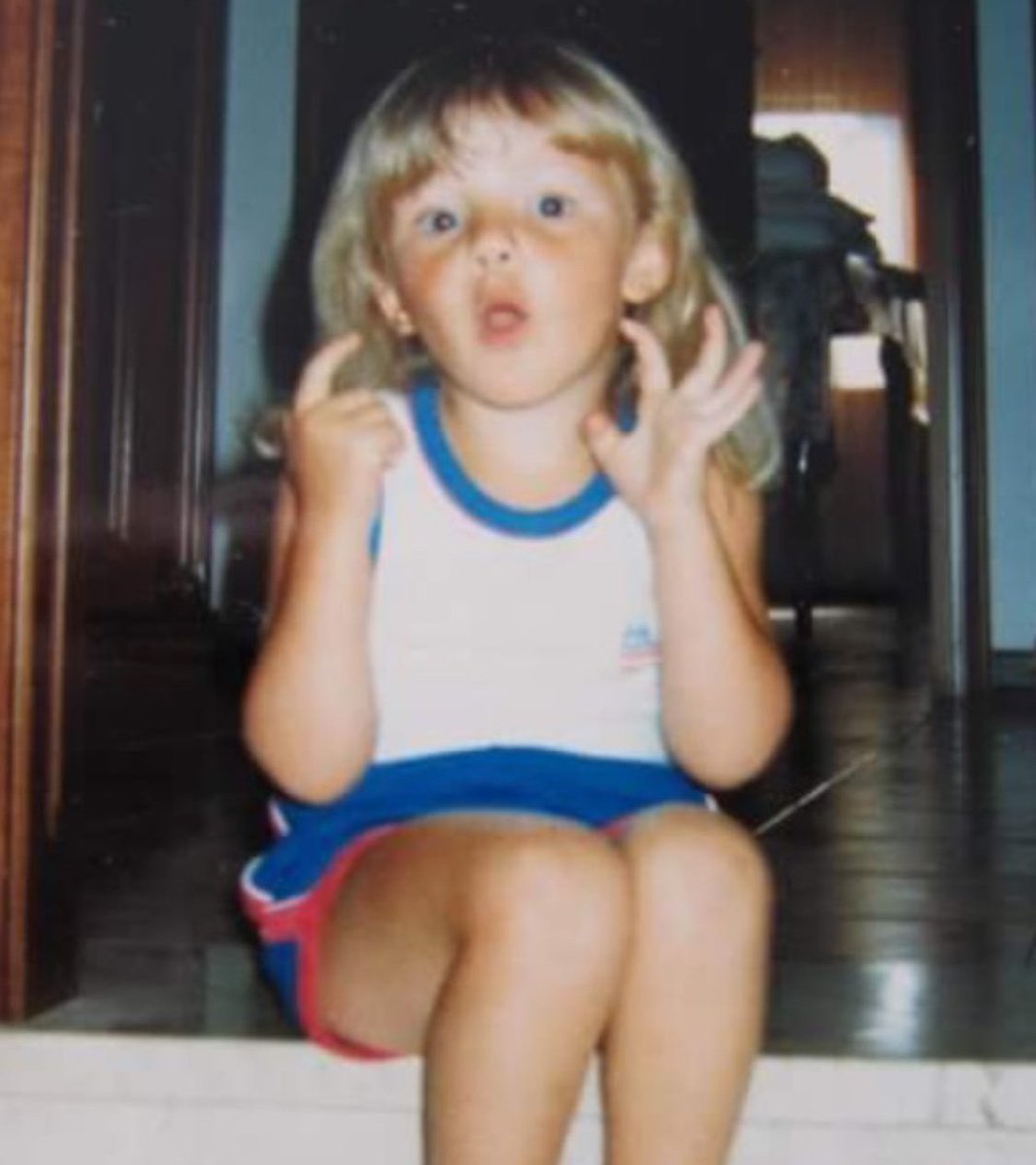 OLDWlNE's tweet image. #GrowthChallenge

𝐌𝐞 𝐧𝐨𝐦𝐢𝐧𝐨 : @ASHFIDDLEBACK

𝐍𝐨𝐦𝐢𝐧𝐨 𝐚 : @DEADLIESTWlDOW @V3NGEANCEISMINE @STNGMGL @Midnoir @Y0UKNCW