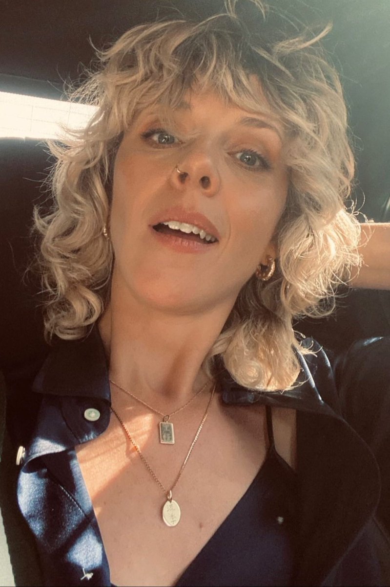 OLDWlNE's tweet image. #GrowthChallenge

𝐌𝐞 𝐧𝐨𝐦𝐢𝐧𝐨 : @ASHFIDDLEBACK

𝐍𝐨𝐦𝐢𝐧𝐨 𝐚 : @DEADLIESTWlDOW @V3NGEANCEISMINE @STNGMGL @Midnoir @Y0UKNCW