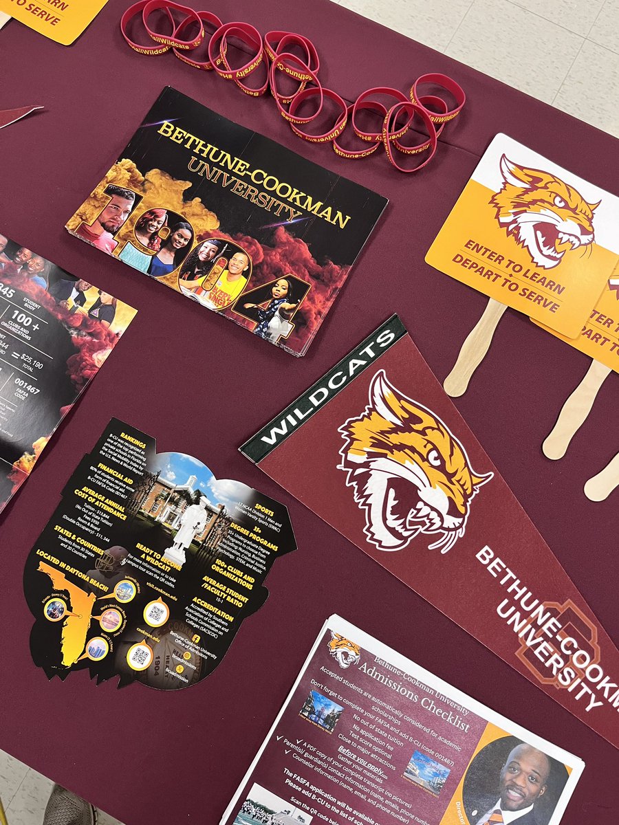 Mr Allmond met with students to discuss academic programs, campus life, financial aid and admission procedures. Students also left with some BCU swag. <a href="/EvansHS_OCPS/">Evans High School</a> <a href="/bethunecookman/">Bethune-Cookman</a>