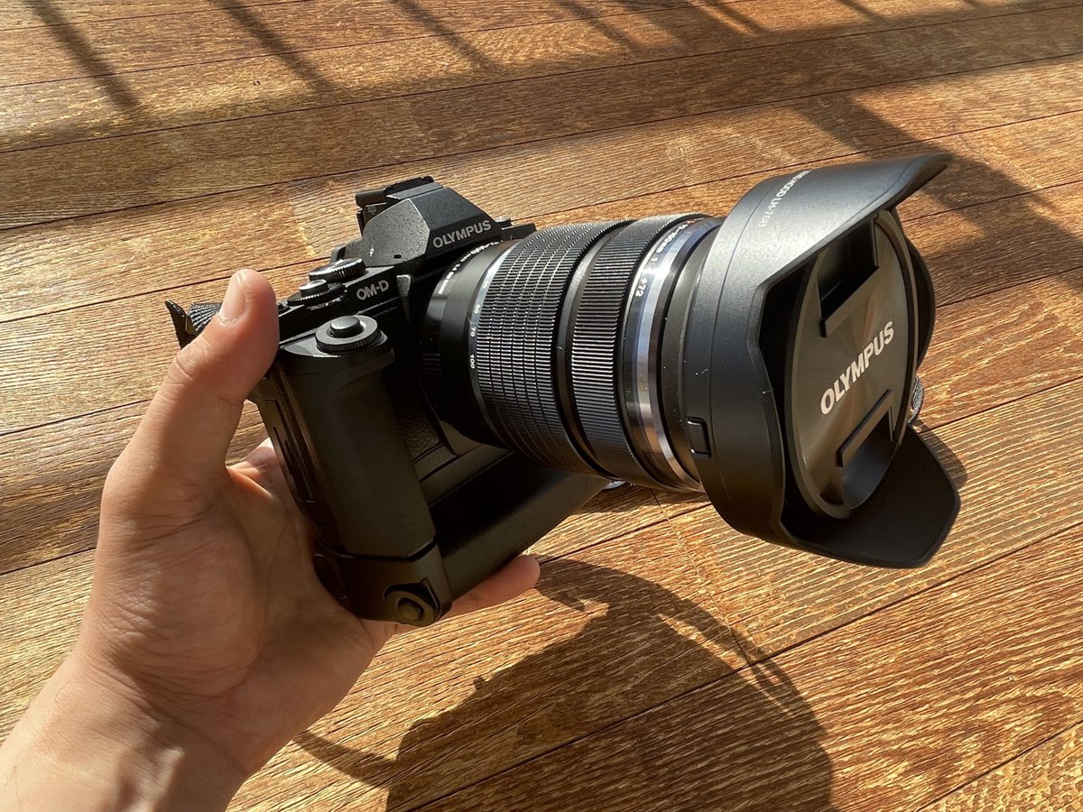 suteneko516's tweet image. 久しぶりにE-M5引っ張り出して縦グリップと12-100mm付けてみた

結構好き

#omd
#em5 
#OLYMPUS