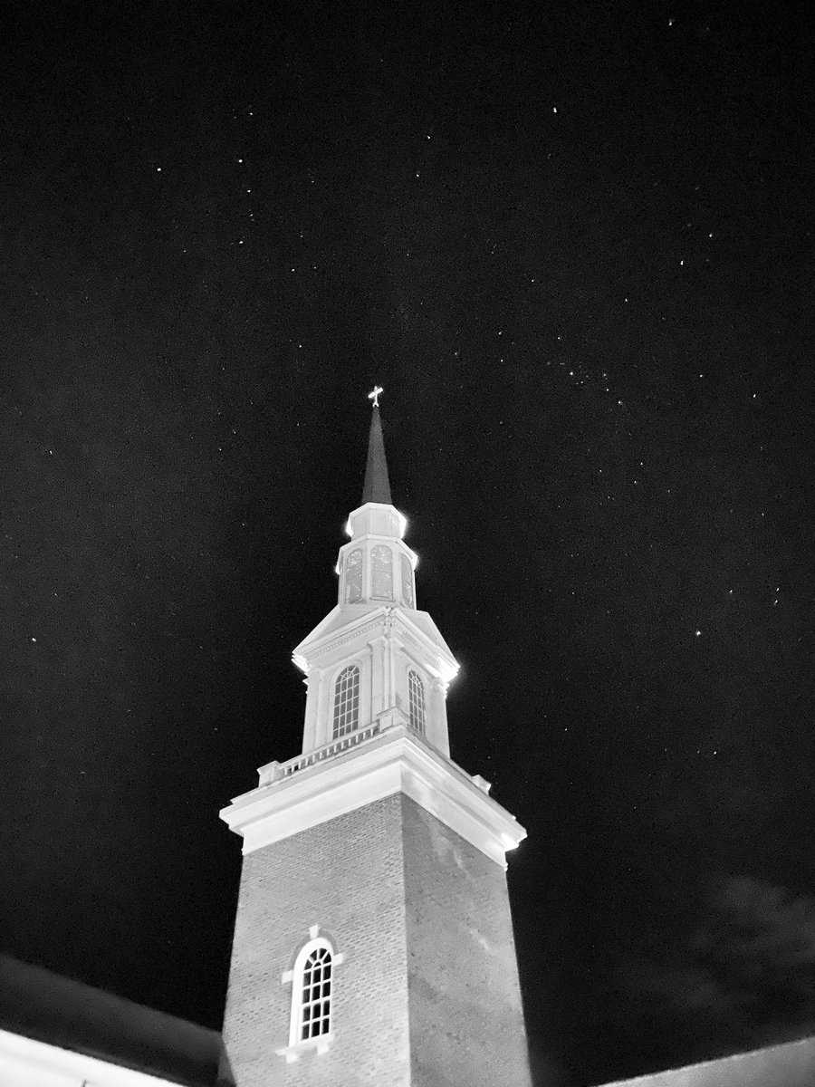 HeartEndeavors's tweet photo. “Is not God in the heights of heaven? And see how lofty are the highest stars! Job 22:12 #heaven #blessed https://t.co/pXotyguEE2