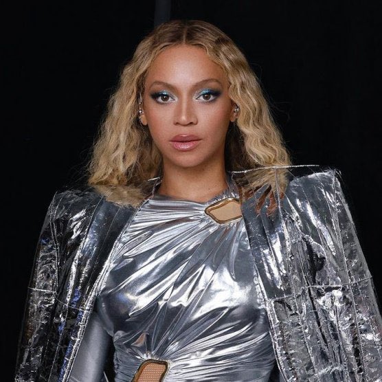 PopTingz's tweet photo. Beyoncé plans to do a residency at the Las Vegas Sphere next year, according to the New York Post.

The arena has the largest LED screen in the world! https://t.co/MEVWksLpFs