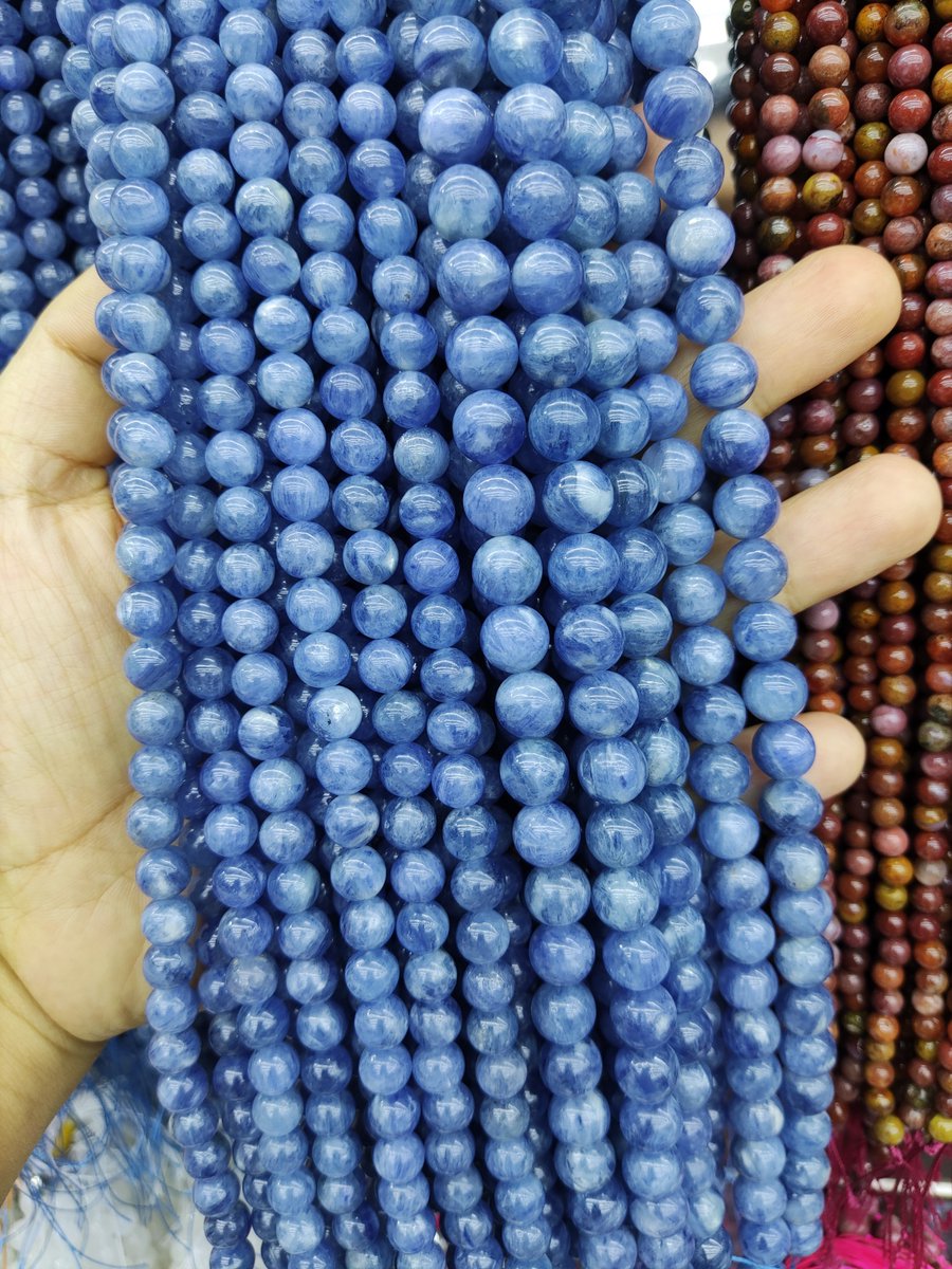 GB20022
#kyanite #bluebeads #beads #wholesalebeads #jewelryfindings #earrings #jewelry #bracelet #braceletlover #necklaces #jewelryMaking #jewelrymakingsupplies #Rings #Jewelrydesign #gems #gemstone #gemstonebeads #Lampwork #pearls #gemstonejewelry

andbead.com/item/Natural-B…