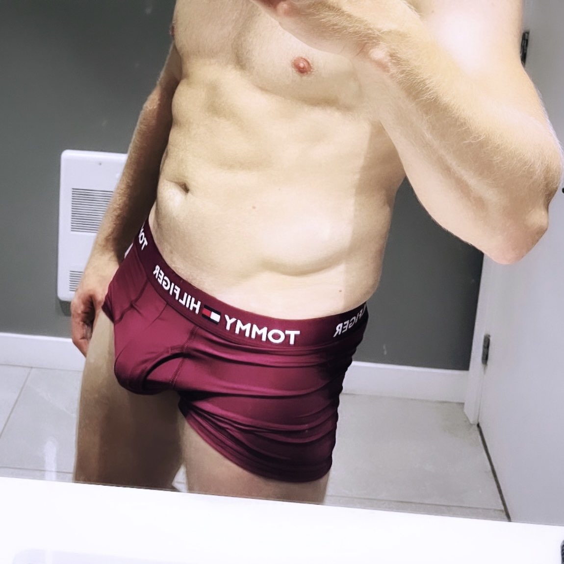 Tommyknocker002's tweet photo. Come and fuck me !! #boytom #horny #gayfrance #sucker #nylon #kiffeur https://t.co/qiQVKbMhRz