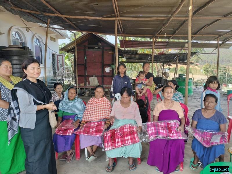 epaomanipur's tweet photo. Relief Materials Distribution at Keibi Heikakmapal, Imphal
- 14th November, 2023 : The Meitram Foundation -

Read full @ https://t.co/w3Z6BEFClz https://t.co/kCTs61YfQJ