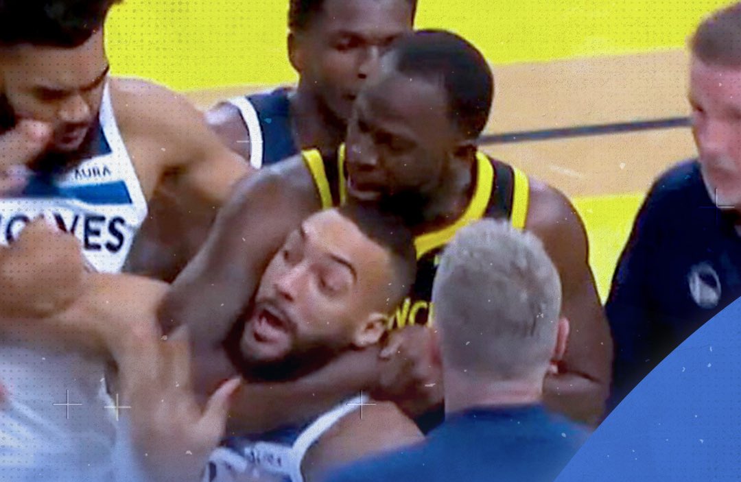 F_BnWaBWgAA-c-p?format=jpg&name=medium