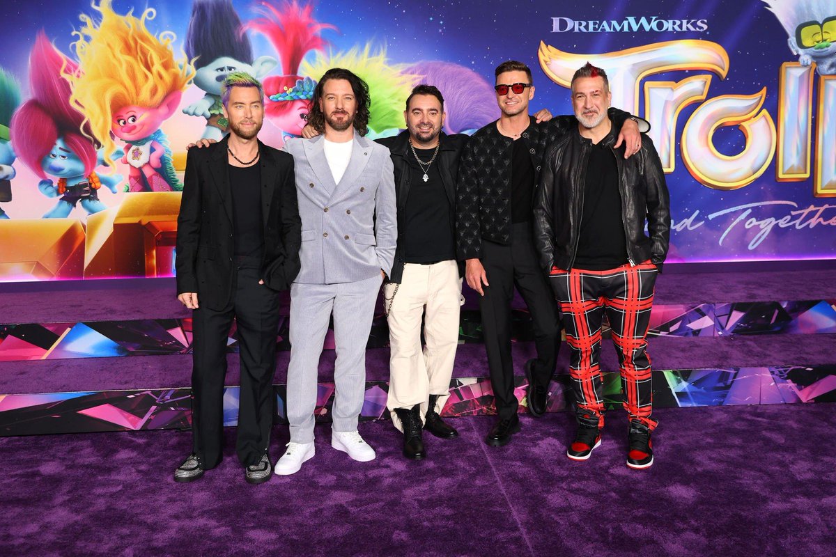 forgettomorow's tweet photo. *NSYNC IN 2023!! 🥺 #TrollsBandTogether https://t.co/nuzR7yHPhG