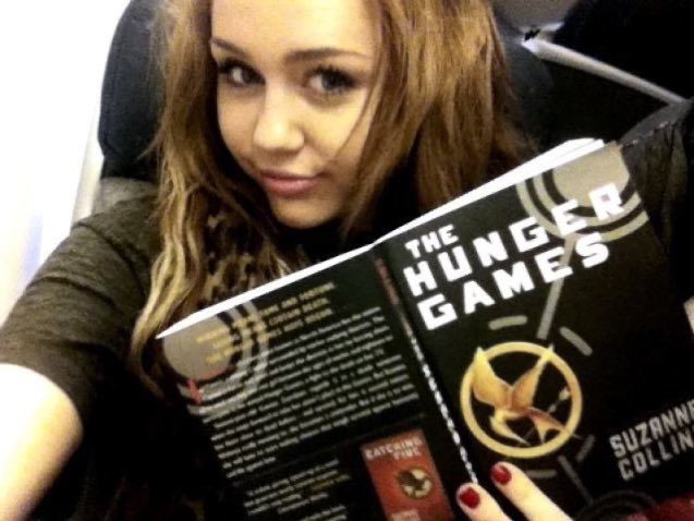 Yo mañana saliendo del cine y entrando de nuevo a mi hunger games era