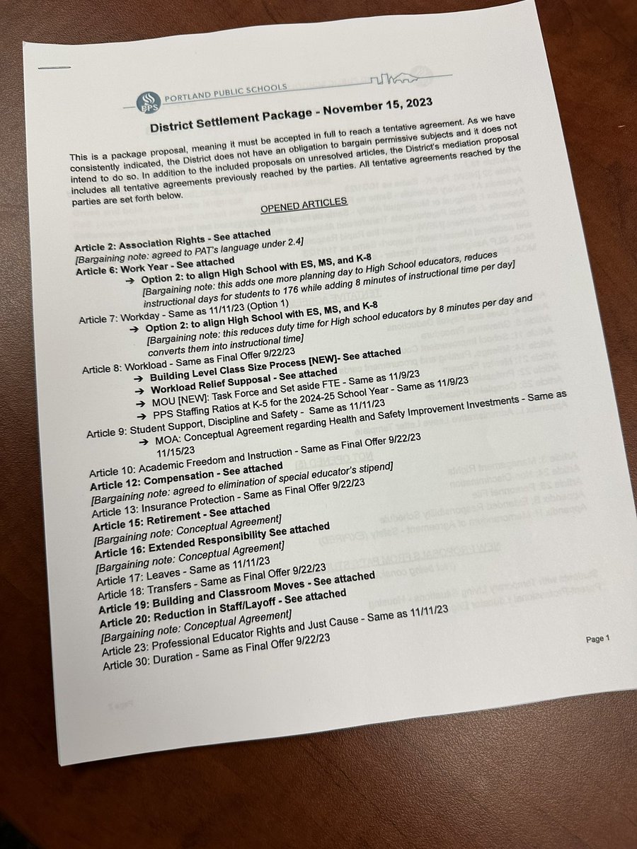 BrimJulia's tweet photo. ‼️ 7:00: PPS passes Settlement Package
Includes: more planning time, more  teachers to lower classes &amp; new building-level class size process, $20M capital fund for health/safety bldg improvements
@PPSConnect #orpol
(New cost analysis of PAT class size pitch is $93M/2 years) https://t.co/Lt5E2SlXoY