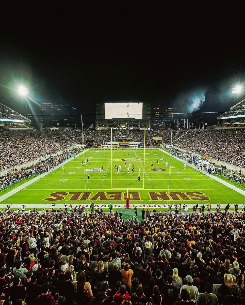 kebre3xx's tweet photo. #AGTG Blessed to receive an offer from Arizona State University🔱 #ForksUp 
@TheCoachPaul7 @Coach_Muhammed @LancasterFBwebo https://t.co/ZPVOmXyerO