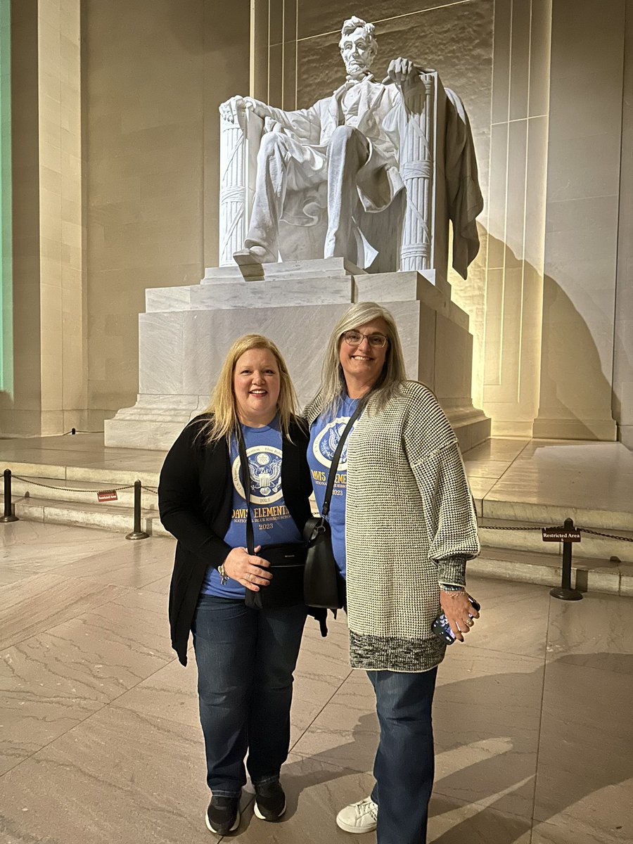CynthiaPense's tweet photo. Arrival evening for the National Blue Ribbon School Award Ceremonies! So excited to be here! #DavisDriven #nbrs2023 #RCISDJoy https://t.co/vlaSyZCXti