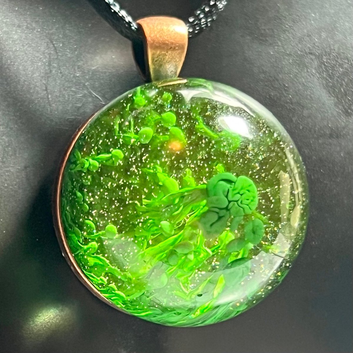otter_oddities's tweet photo. Kelp Forrest Resin Orb

https://t.co/oS8F82AW42 https://t.co/mqeJwb4Qy6