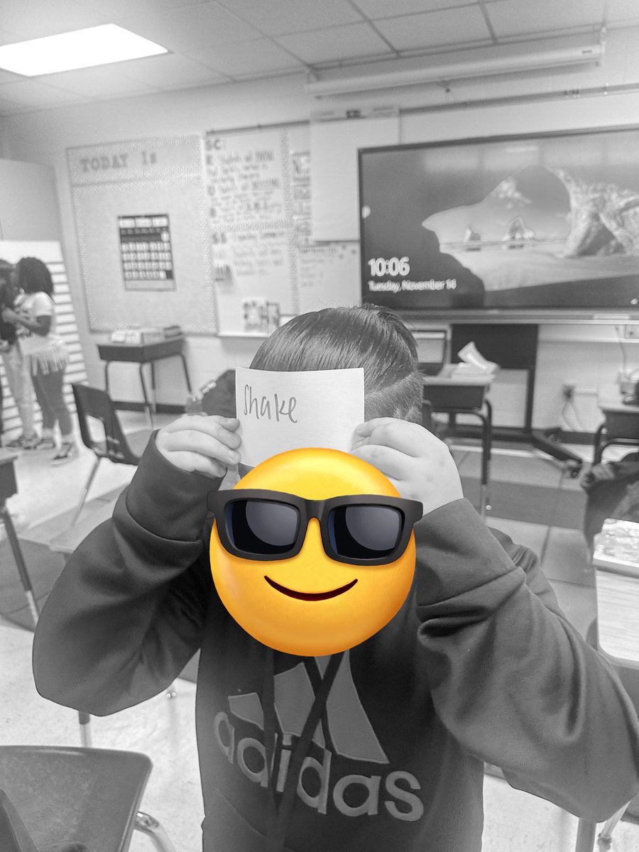 JiselLara's tweet photo. Head ups!
Rapid Changes 🫨🌎
Student A had to act out what Rapid Change it is! Student B had to make a choice! Earthquake? Volcanic Eruptions? Landslides? #3rdGradescience @StehlikES_AISD https://t.co/C8YkEPJSTs