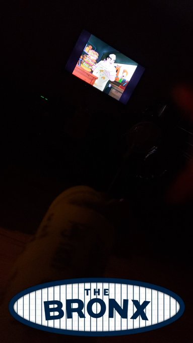 Me, my cast and Scooby Doo https://t.co/qR6hVZgoaG