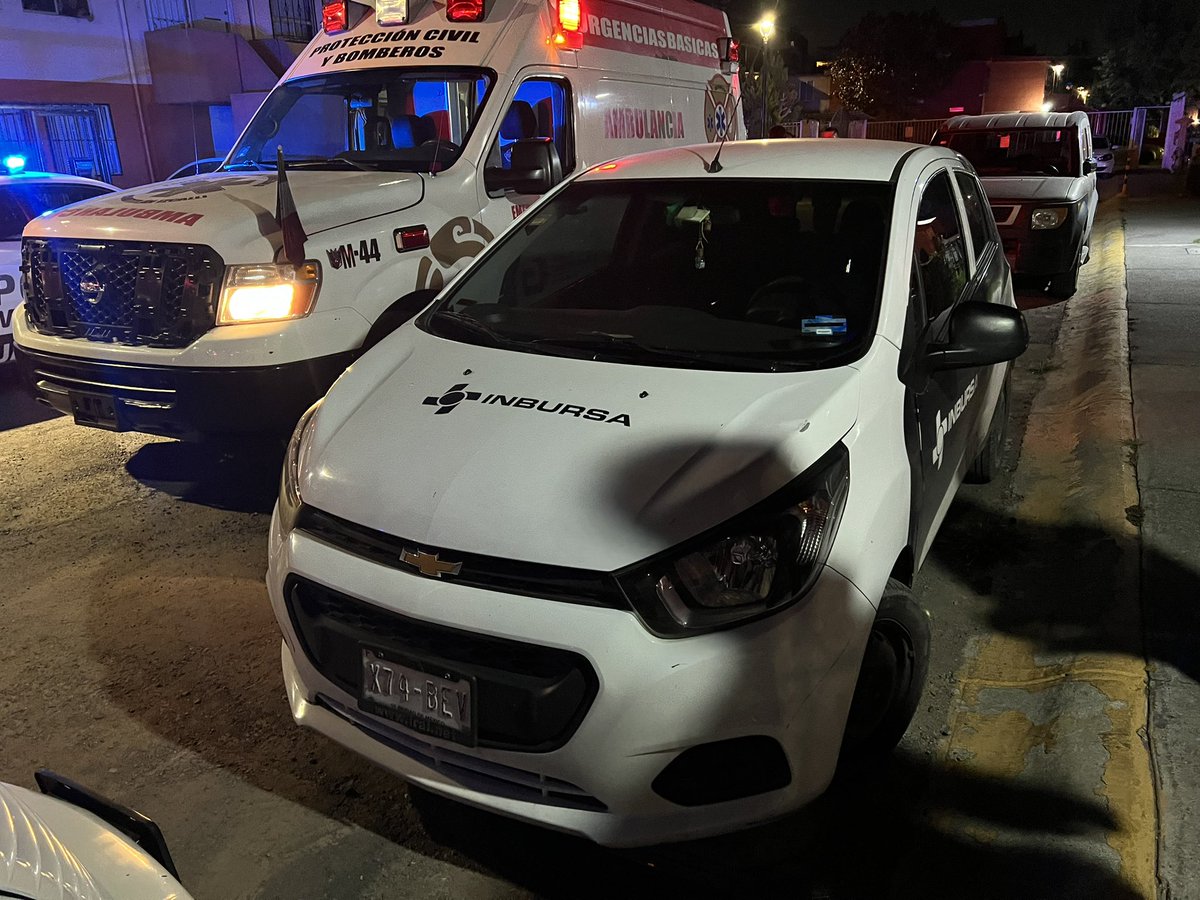 MichiDeIzcalli's tweet photo. Buenas noches @BancoInbursa @segurosinbursa me indicas por qué tu ajustador le está solicitando otorgar el perdón a una victima por atropellaniento como condicionante para otorgarle el perdón? 

Unidad X74-BEV https://t.co/8dpJKnRrv0