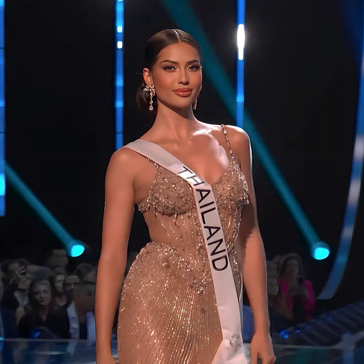 drunkasalord73's tweet photo. มันจบแล้วครับนาย 
ปิดซองไทยแลนด์มง 👑🇹🇭
#MissUniverse 
#MissUniverse2023
#MissUniverseThailand2023 https://t.co/zDFXlveXe0