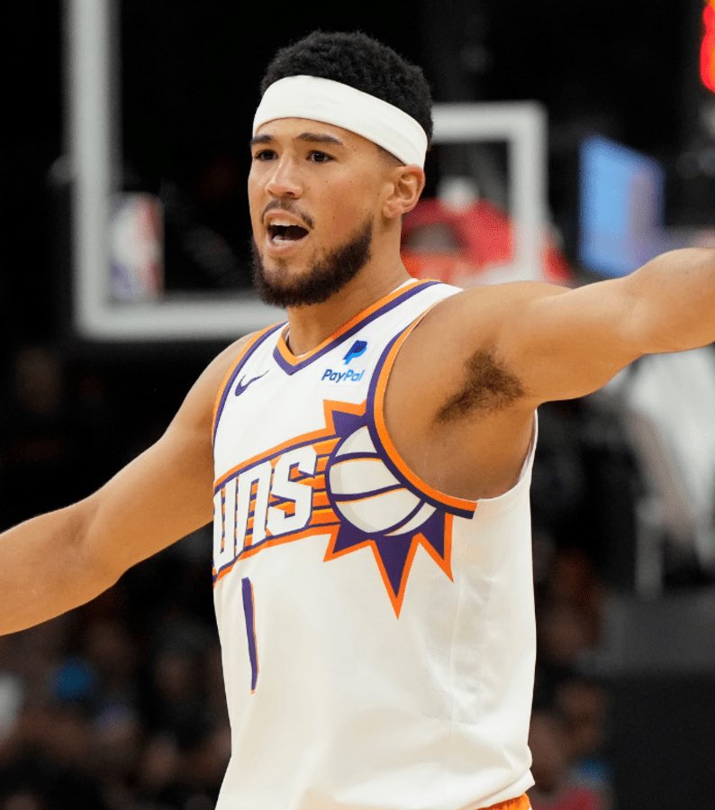 TheHoopCentral's tweet photo. Devin Booker this season:

32 PTS, 8 AST, 6 REB, 62% FG
31 PTS, 13 AST, 9 REB, 52% FG
31 PTS, 5 AST, 4 REB, 54% FG https://t.co/Dk1nPDfJmM