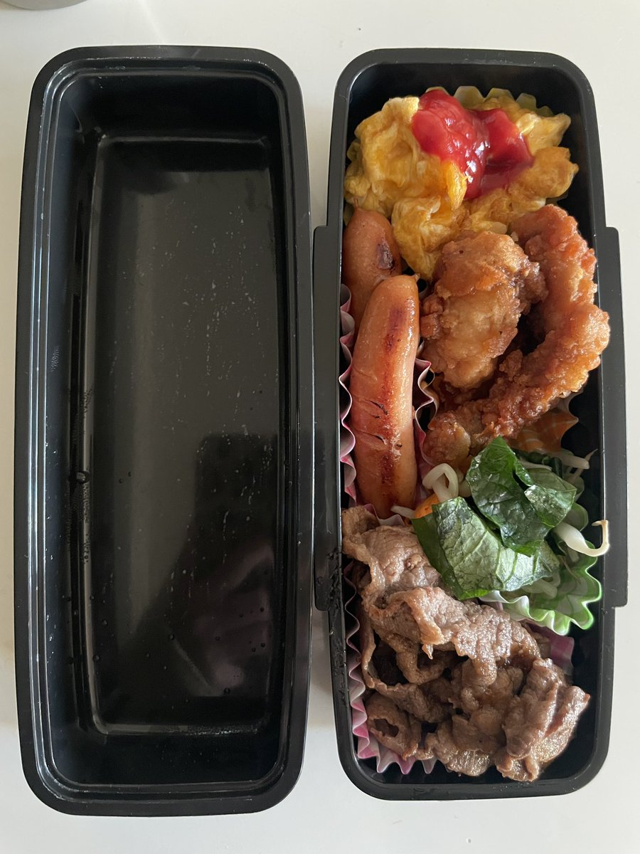Torara_i's tweet photo. 米炊き忘れてて待ちの弁当。
#day405 #bento #lunchbox #お弁当　#お弁当記録　#お弁当作り楽しもう部 #高校生弁当　#息子弁当 https://t.co/jYA88DBnGI