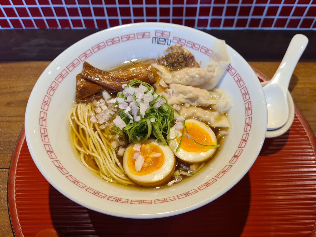 TTOOPPTTTOOOPPP's tweet photo. Thread นี้เราจะมาแชร์ร้าน Ramen ในดวงใจของเราค่าาา!!!!🍜

เส้นจริง ลวกจริง หมูชาชูไม่ใช่หมูสไลซ์ ไม่จกตา ไม่แกะซองมาทำให้กินแน่นอนค่ะ

#อร่อยบอกต่อ #อร่อยไปแดก
@aroii @Kin24hrs https://t.co/pU4QVIdSuY