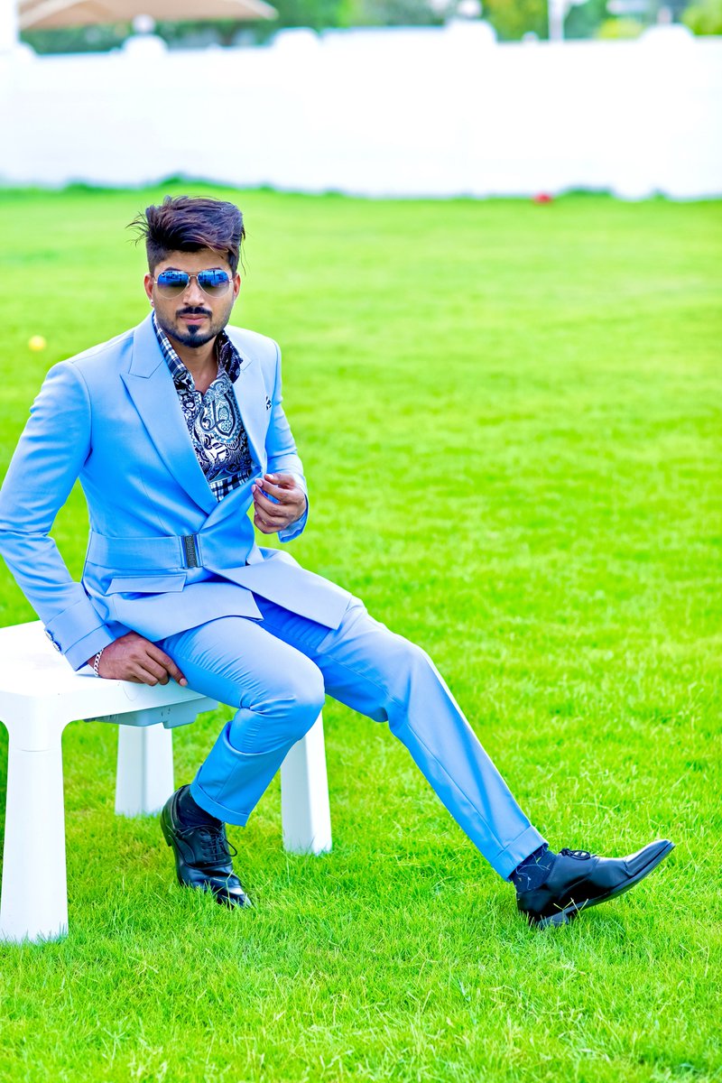 hot_hunk_wild's tweet photo. #SAvsAUS #AUSvSA #ICCWorldCup2023 
Final prediction ind vs Australia @ICC @cricketworldcup 99.99% ‘May .1% luck take @southafrica to final vs india 
Showdown on Sunday Ind vs Aus count down begin … https://t.co/I6yzMObQKj
